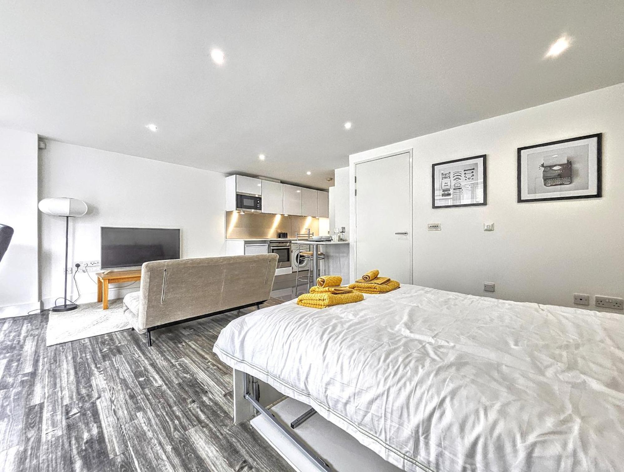 City Waterside, Old Street, Angel, Entire Private Apartment Londra Esterno foto